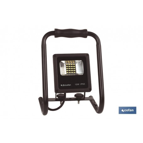 ▷ Foco MULTI "LED" 10W con soporte | Ferreidea