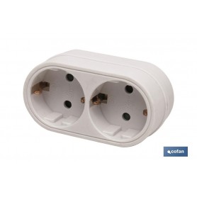 ▷ ADAPTADOR 2 VIAS FRONTAL SCHUKO (3.500w) | Ferreidea
