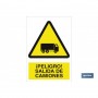 ▷ Cartel ¡Peligro! salida de camiones | Ferreidea