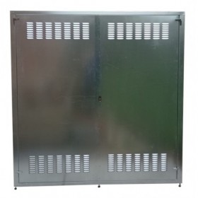 Caseta chapa galvanizada para equipo de diez botellas domésticas de GLP I-13. Medidas 2090 x 1900 x 700mm