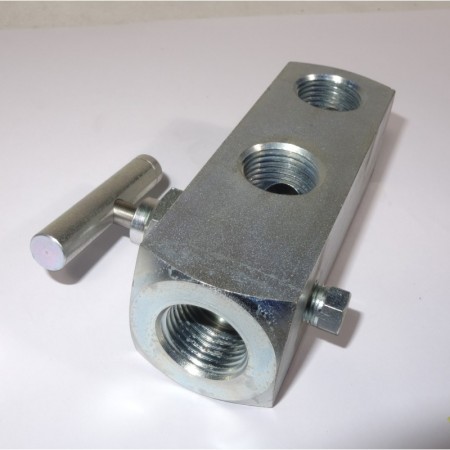 COLUMNA TOMA DE IMPULSOS PARA ERM ACCION DIRECTA 3 DE 1/2". 2 DE 1/4" CON VALVULA DE AGUJA REFORZADA. ANSI 600