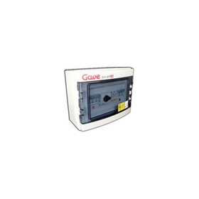 Caja protecciones fotovoltaica MUNDOCLIMA SOLAR DC aislada con seccionador 3 string 1000VDC 2 fusibles 10A