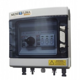 Caja protecciones fotovoltaica MUNDOCLIMA SOLAR DC aislada con seccionador y conectores MC4 1 string 600VDC 2 fusibles 15A
