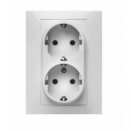 Base enchufe doble empotrar schuko blanco VOLTIMERC TT 16A 250VAC