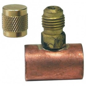 MANGUITO UNION  DE 5/8" CON VALVULA DE OBUS 1/4"