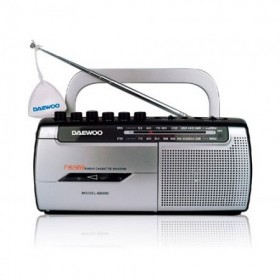 RADIO CASSETTE AM/FM DAEWOO