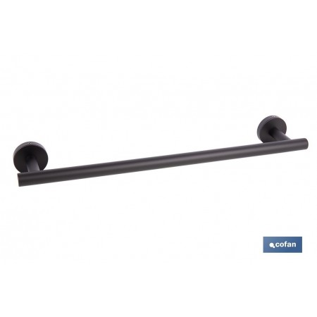 Toallero negro mate | Material: acero inoxidable | Diseño redondo | Kit de fijación incluido | Medidas: 45 x 8 x 5 cm