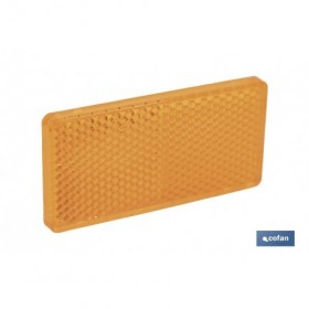 Catadióptrico rectangular adhesivo | Producto homologado | Disponible en 3 colores diferentes | Medidas: 71 x 35 mm