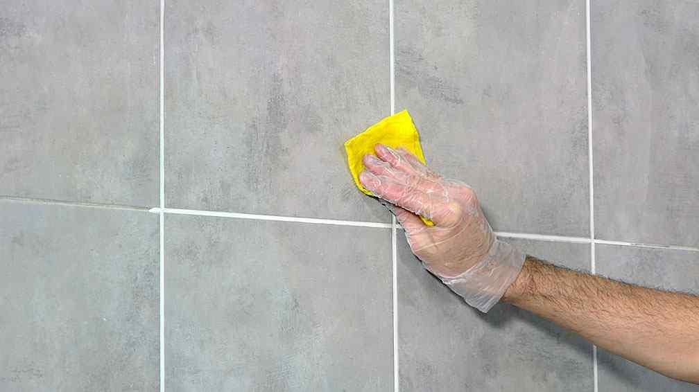 ¿Cómo blanqueo la unión entre los azulejos?