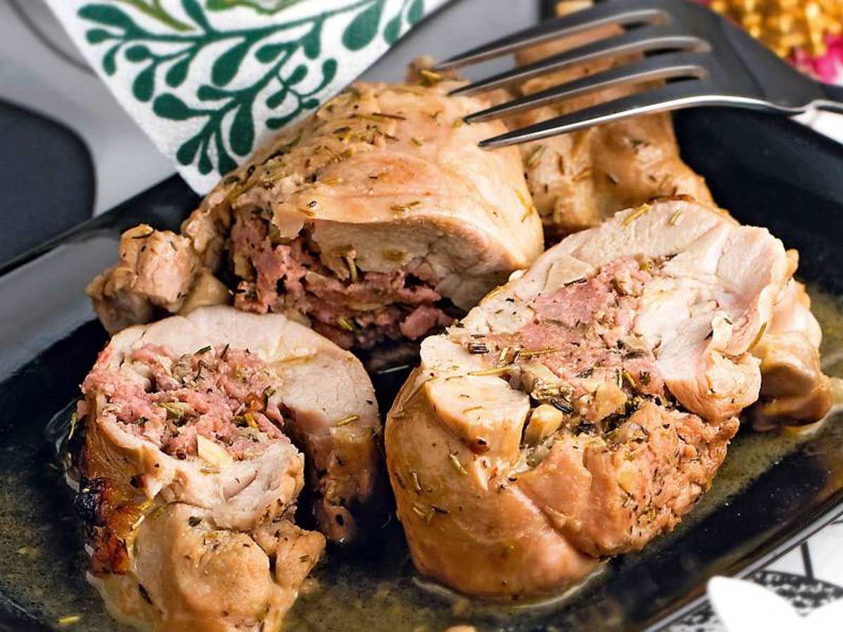 Receta Casera: Cordero Relleno Con Tocino Cebolla